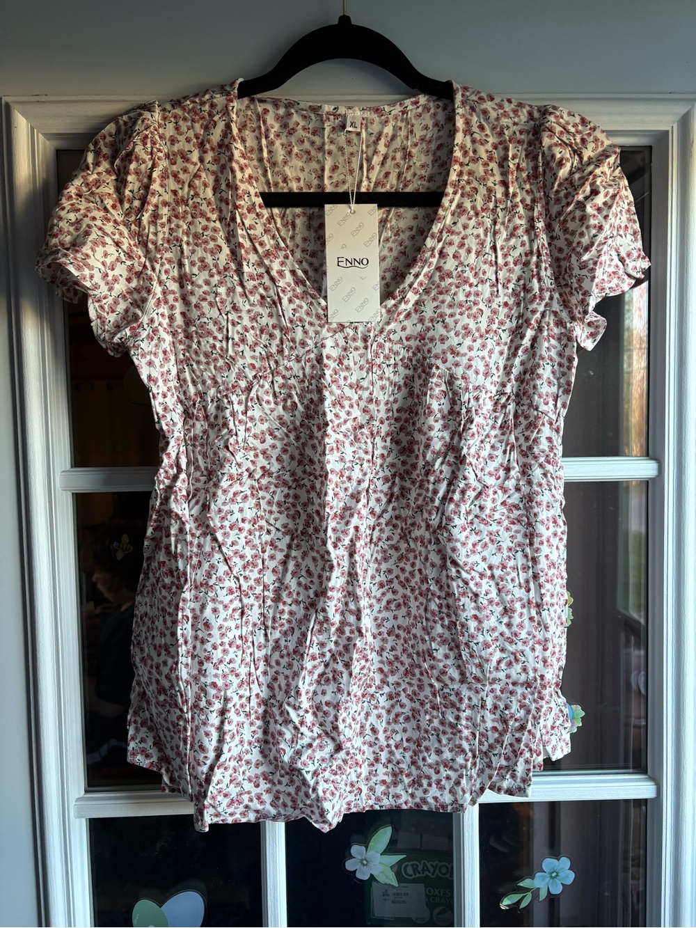 White & Rose Floral V-Neck Blouse
